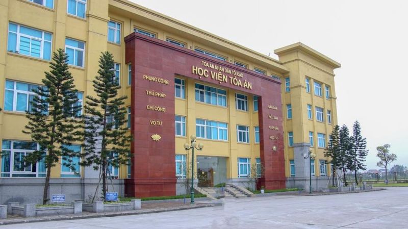 ngành luật thi khối nào 5