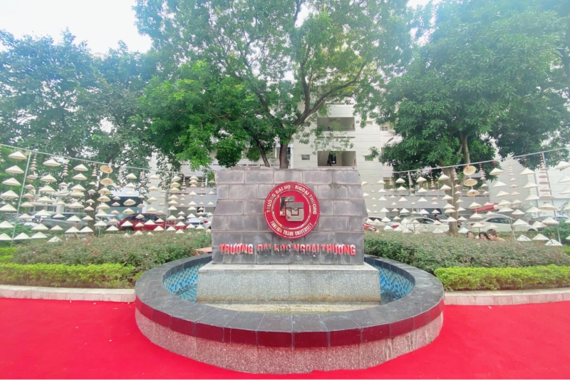 Trường Đại học Ngoại Thương Hà Nội