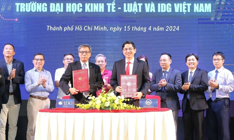 Trường Đại học Kinh tế – Luật và IDG Việt Nam ký kết ghi nhớ hợp tác, chiều 15/4/2024