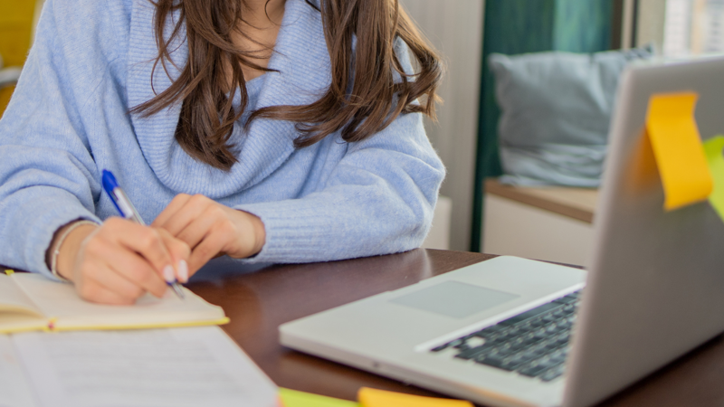 học thạc sĩ trái ngành có được không