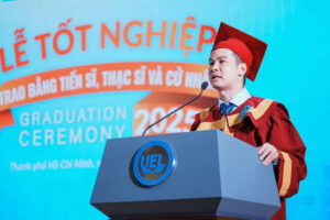 tuyển sinh thạc sĩ kinh tế chính trị